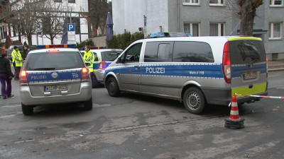 Koffer in Straßenbahn – Klarinette löst Großeinsatz aus