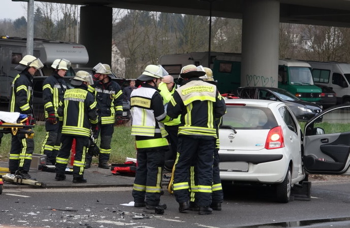 Biebrich: Unfall im Kreuzungsbereich