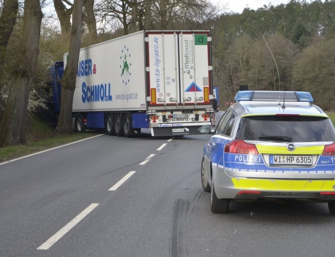 Glück im Unglück – Unfall nach Überholmanöver auf B3