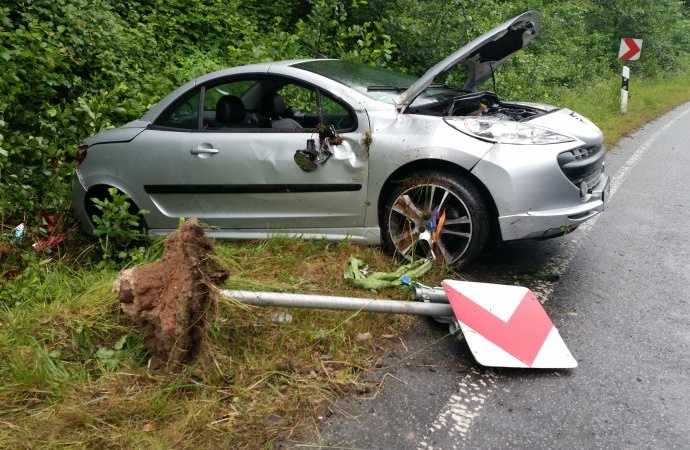 Waldau: B83 war nach Unfall zeitweise voll gesperrt