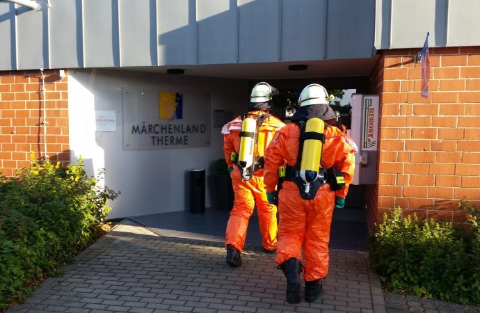 Gefahrgutübung in Märchenlandtherme Breuna