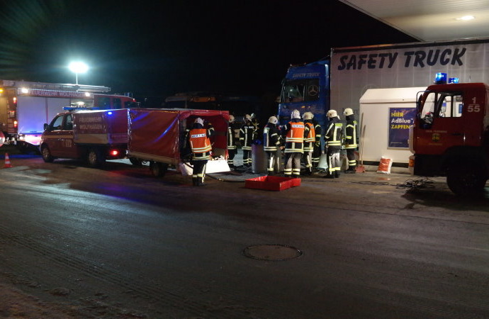 WOH: LKW fuhr mit Loch im Tank auf SVG-Autohof