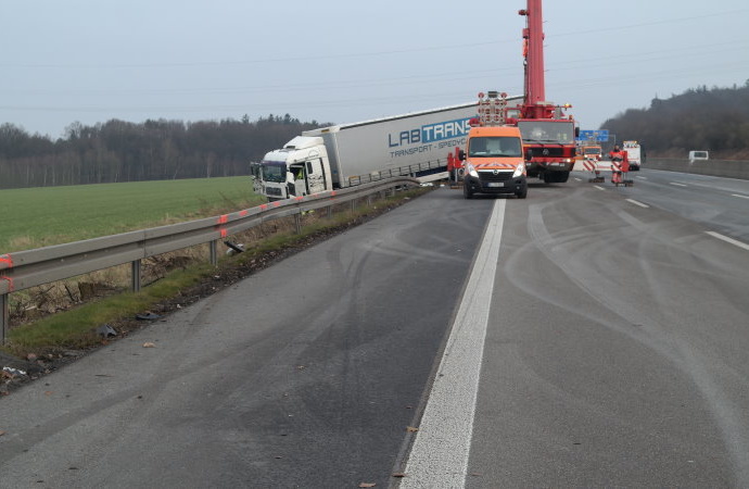 A7: Zweiter LKW-Unfall sorgte für lange Staus