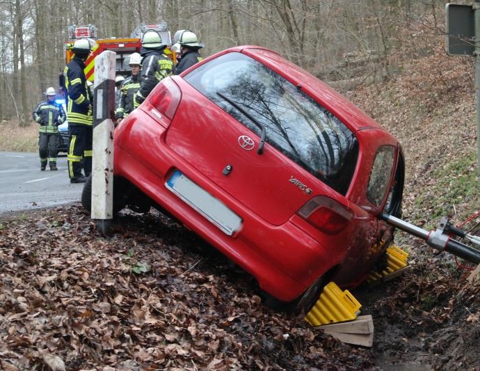 Unfall zwischen Großenritte und Niedenstein