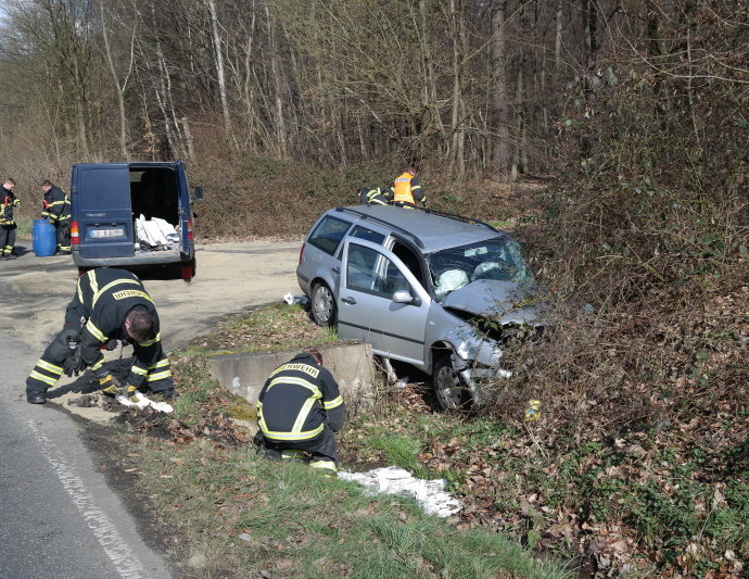 A7: Rettungsauffahrt als Abfahrt benutzt – Schwerer Unfall auf der alten B83