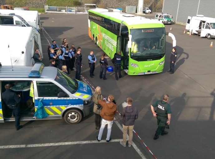 Reisebusse unter die Lupe genommen