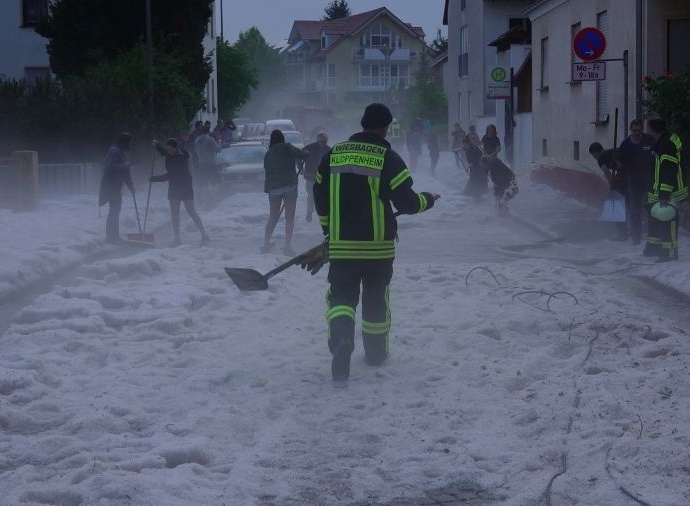 Schweres Unwetter über Wiesbaden