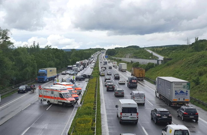 Dringender Zeugenaufruf nach Unfall mit zwei Toten