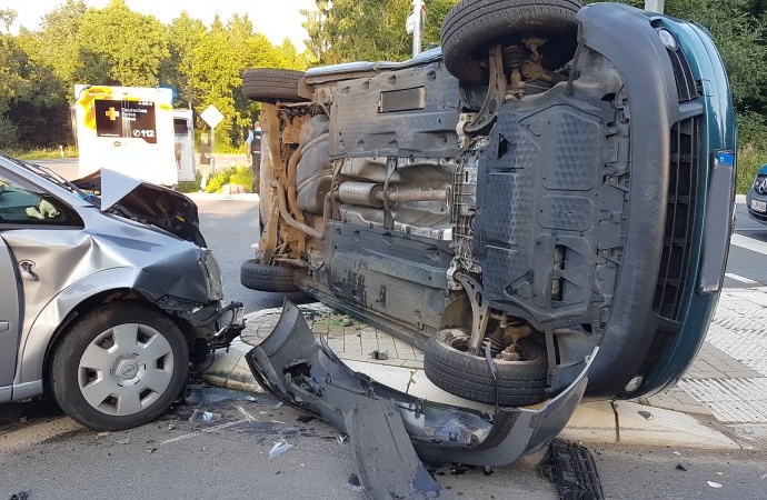 KS: Ampelanlage derzeit außer Betrieb – Unfall auf Rasenallee