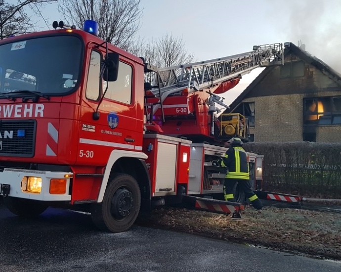 Wohnhaus brannte in Haldorf – 300.000 Euro Sachschaden