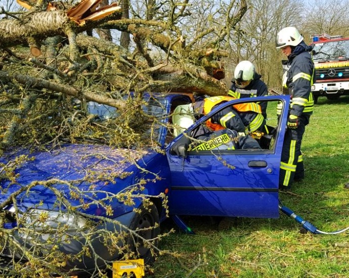 Katastrophenschutzübung: Unwetter über Witzenhausen (Video)