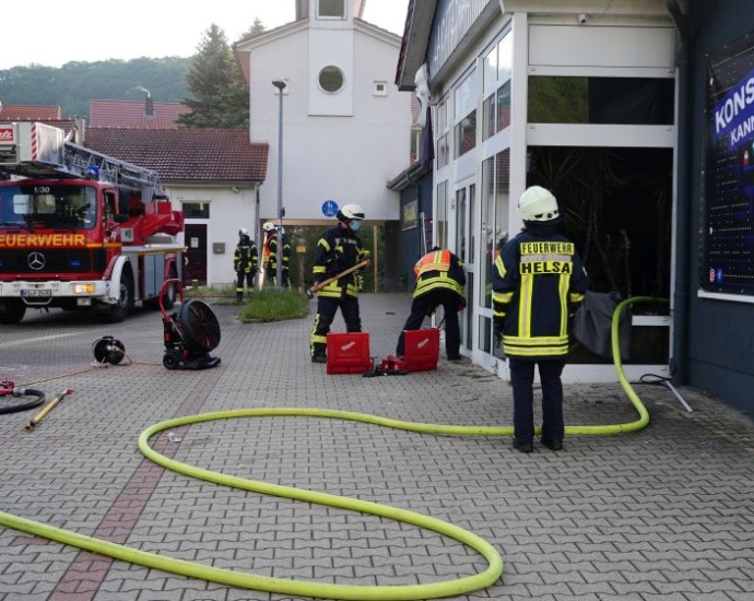 Helsa: Nach dem Brand in der Lasertag Arena – Polizei geht von Brandstiftung aus