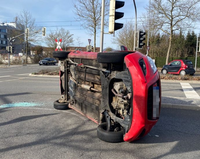 Rotlicht Missachtet – Unfall auf Vellmarer Kreuzung