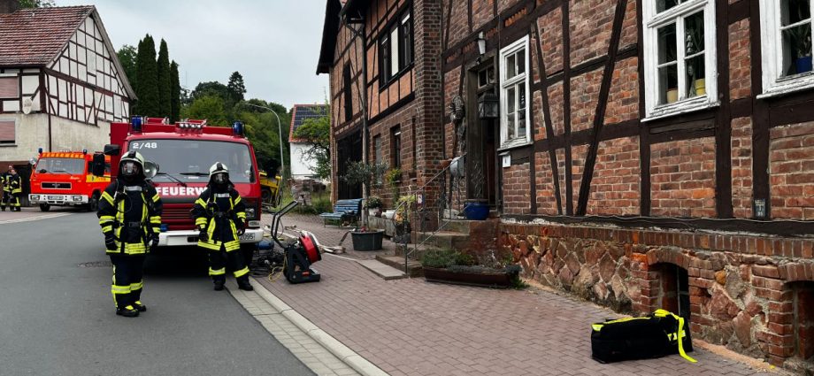 Feuerwehreinsatz nach verrauchter Wohnung in Betzigerode