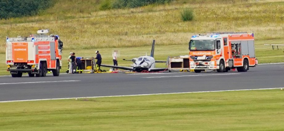 Kassel Airport: Flugunfall auf der Landebahn