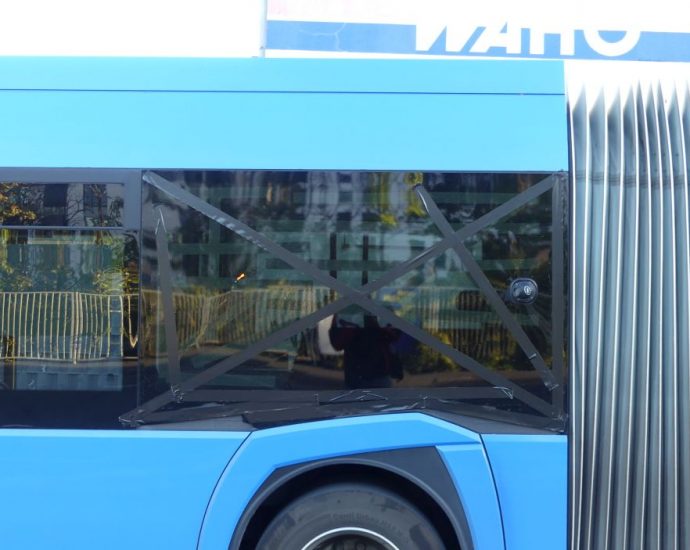 KS: Schüsse auf Linienbus in der Wolfhager Straße – Festnahme