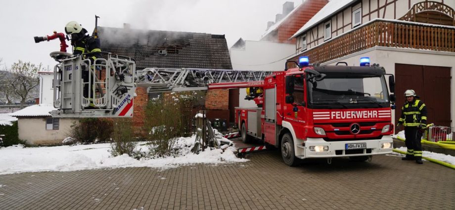 Drei Verletzte nach Brand in Dörnberg
