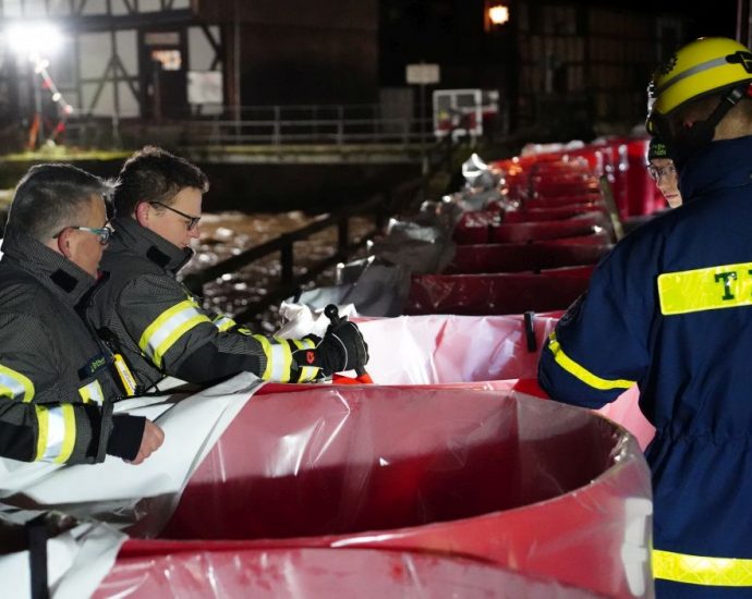 Kaufungen bereitet sich auf Hochwasser vor