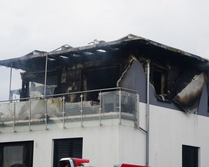 Mehrfamilienhaus nach Brand in Lohfelden unbewohnbar