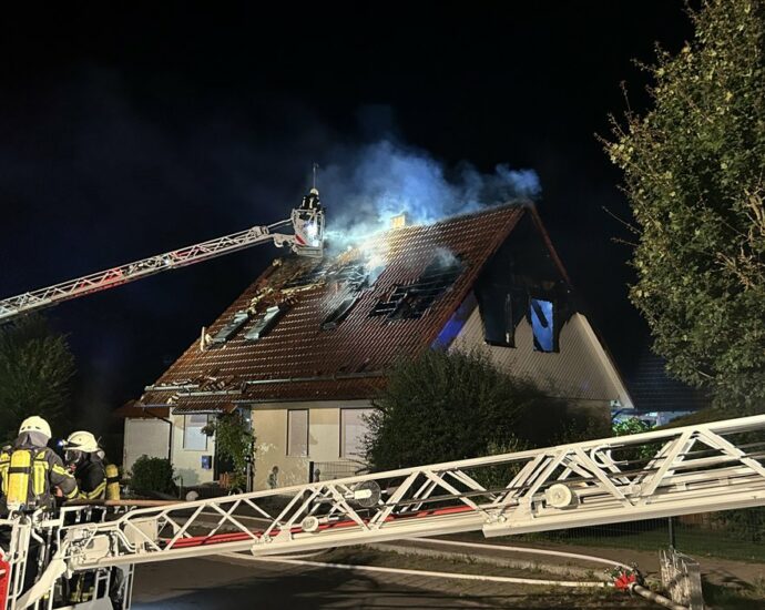 ESW: Wohnhaus nach Brand in Oberdünzebach unbewohnbar