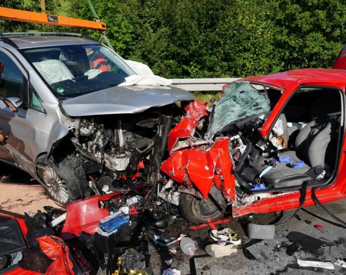 B252: Tödlicher Unfall nahe Diemelstadt