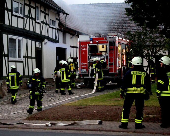 Scheunenbrand in Laudenbach – Feuerwehr übte für den Ernstfall