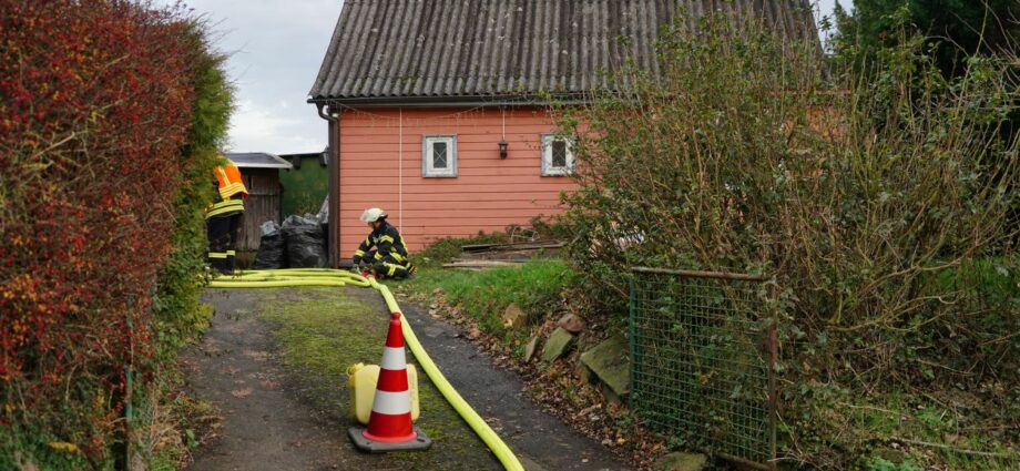 Wohnhaus nach Kaminbrand in Espenau unbewohnbar