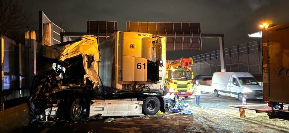 Tödlicher LKW-Unfall auf A7 bei Kassel