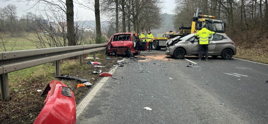 PKW kollidiert mit Wildtier – Tödlicher Unfall bei Sontra